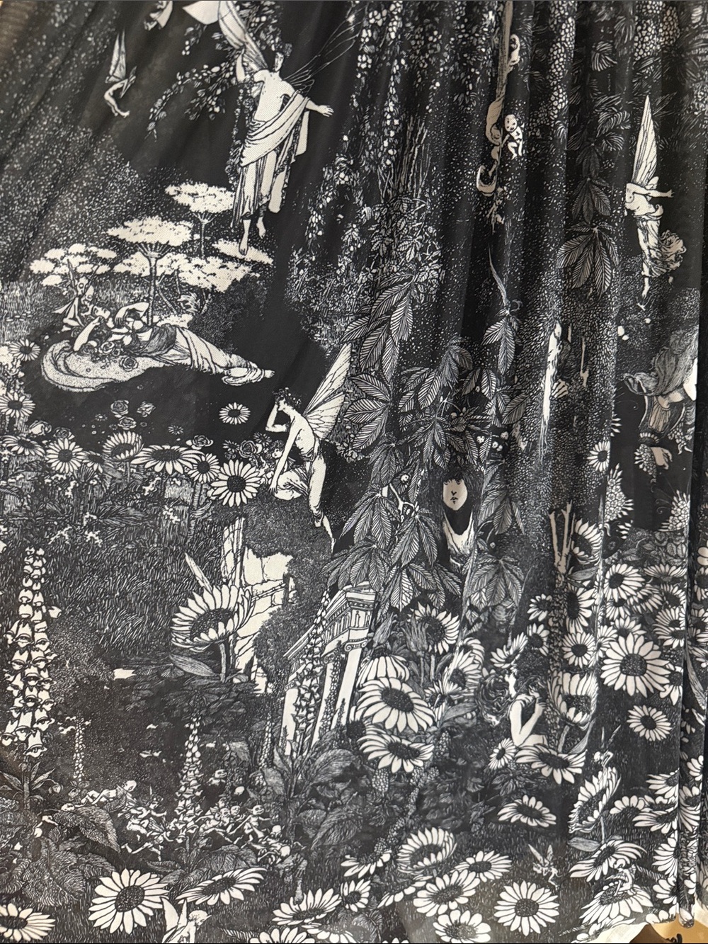 Blackmilk Black and White Lace-Up Floral Maxi Dress - Picture 4 of 5